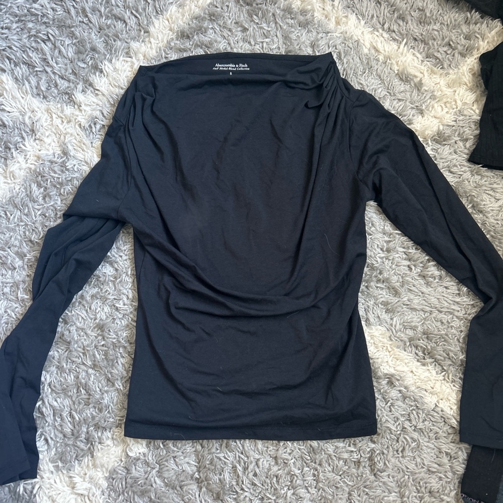 Abercrombie & Fitch Elegant Black Long Sleeve Top